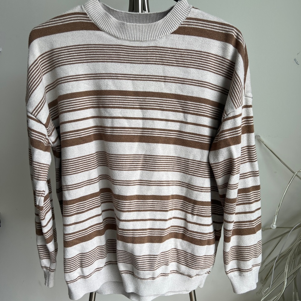 Oak fort beige stripe sweater unisex